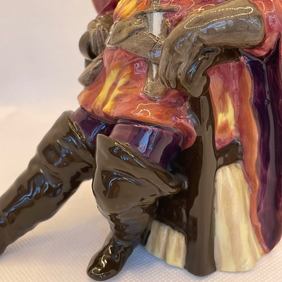 “The Foaming Quart” 1954 Royal Doulton Figurine - Picture 10 of 13